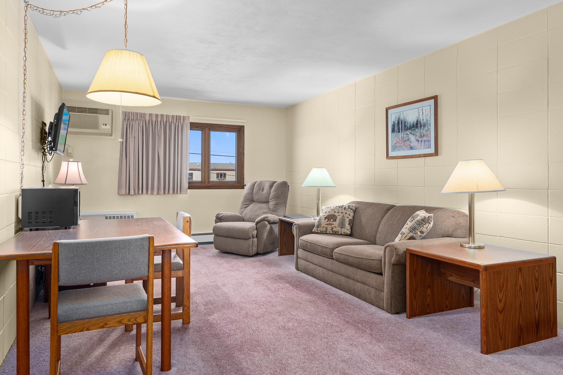 Single Room Pine View Inn